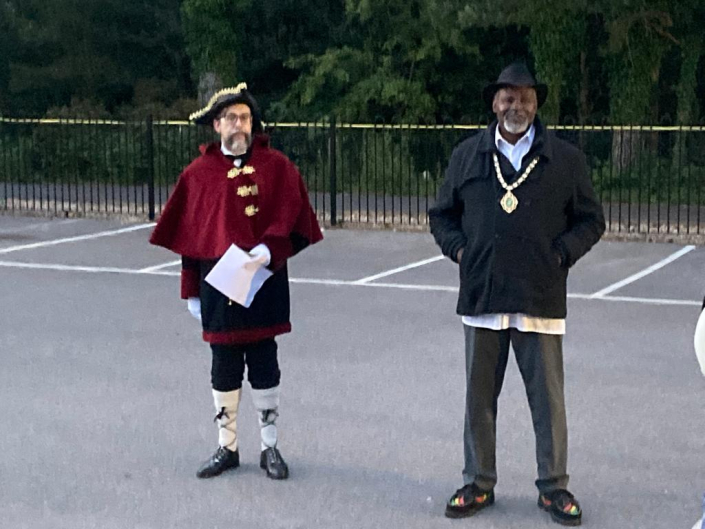 Town-Mayor-and-Town-Crier-at-Queens-Platinum-Jubillee-Beacon-Lighting