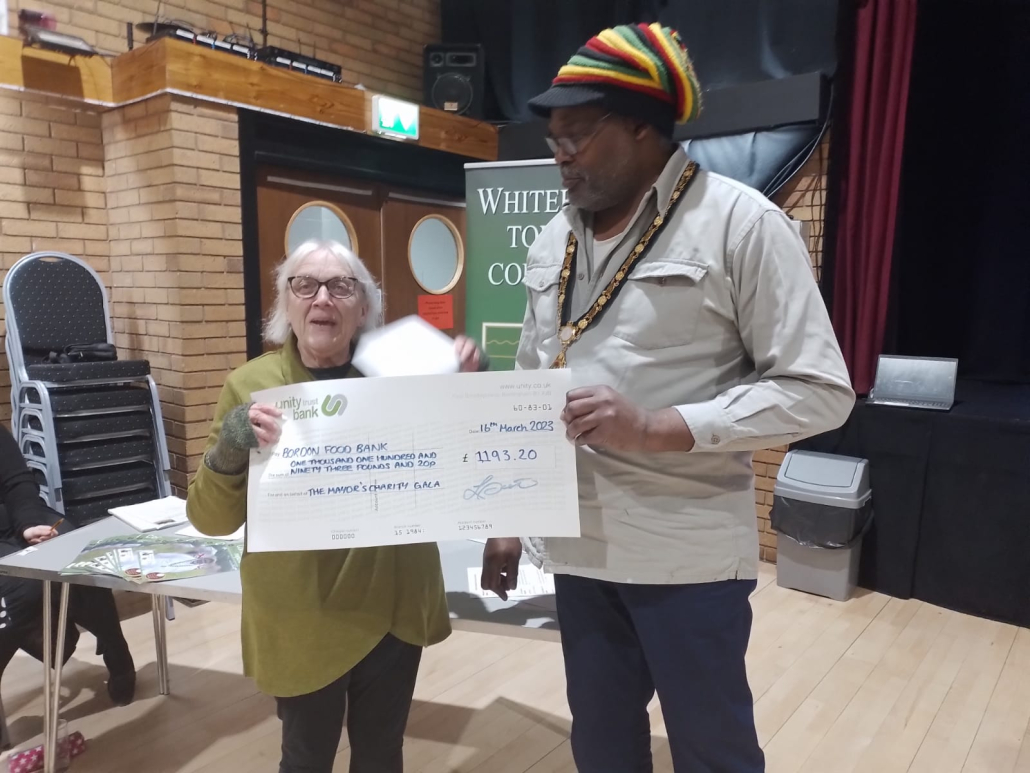 Mayor and woman with giant cheque